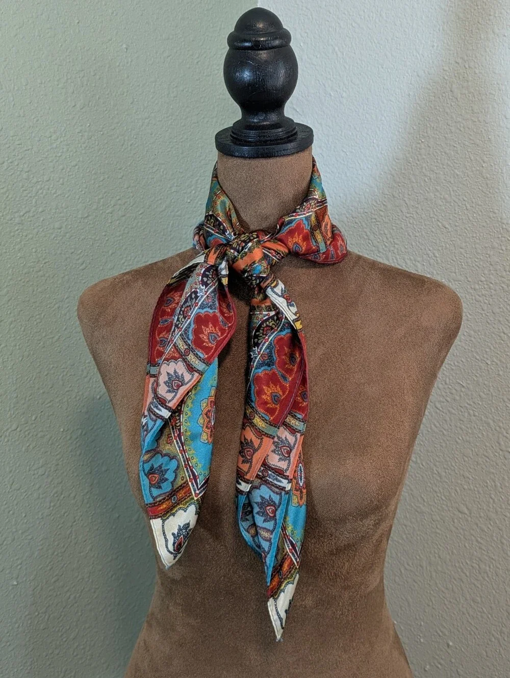 Silk-Feel Paisley Neck Scarf - Multicolor